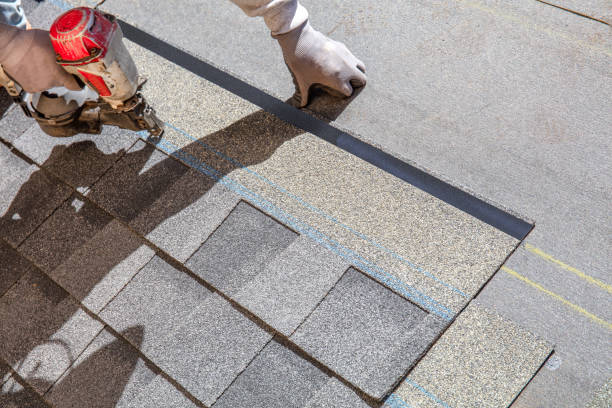 Best Gutter Installation and Roofing  in De Pere, WI